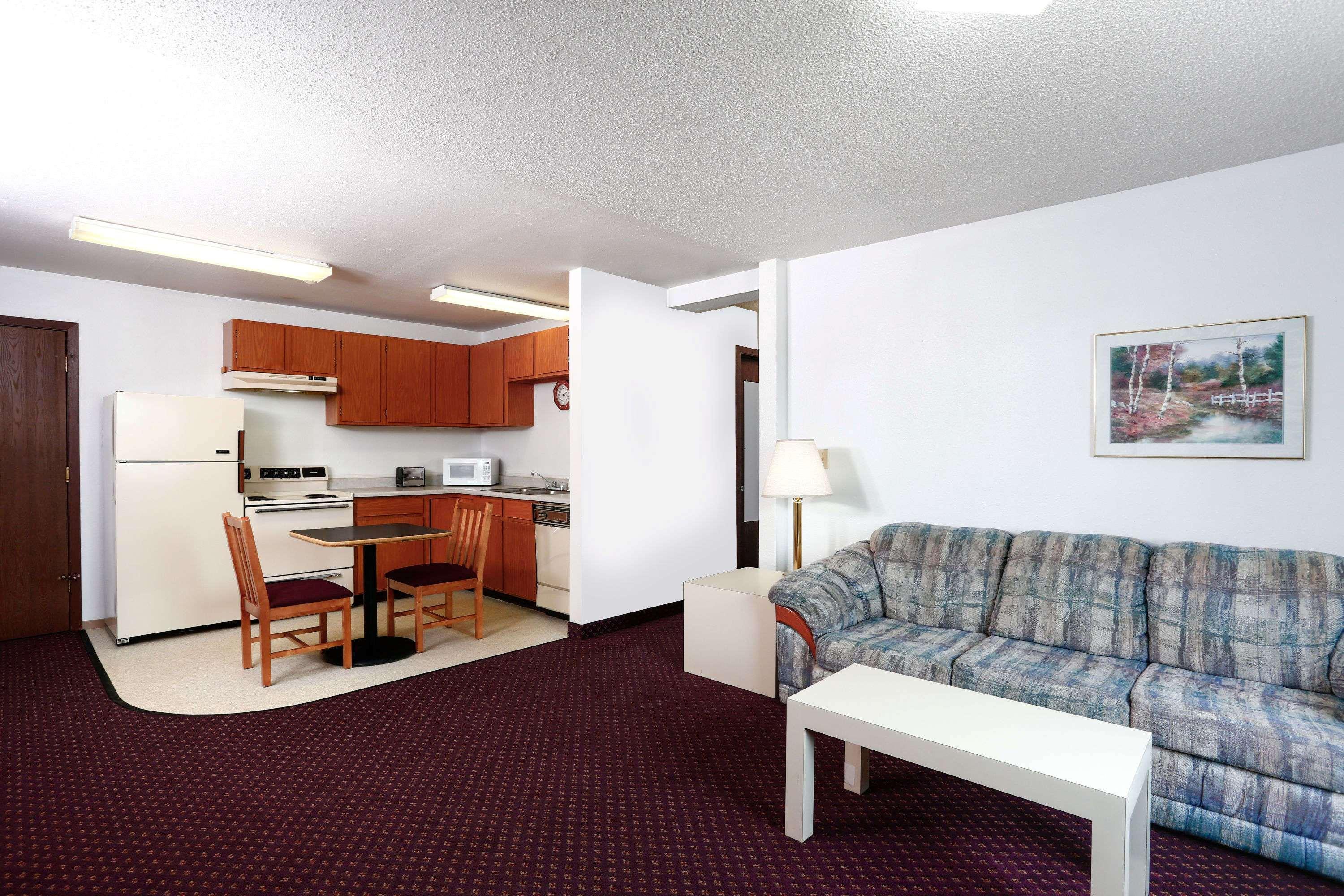 Travelodge By Wyndham Deer Lodge Montana Екстериор снимка