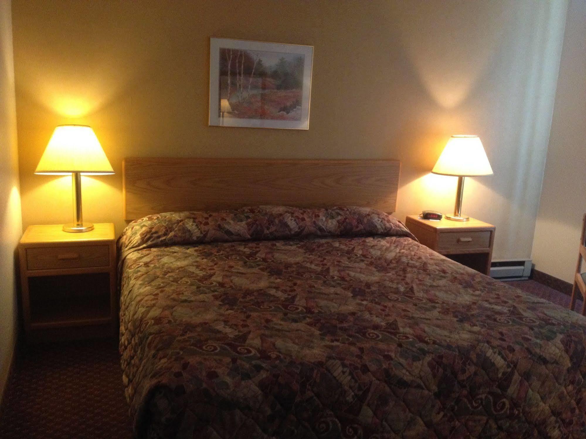 Travelodge By Wyndham Deer Lodge Montana Екстериор снимка